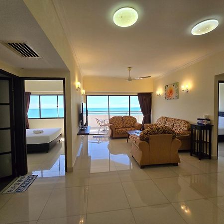 Aloka Seaview Apartment Batu Ferringhi Exterior photo