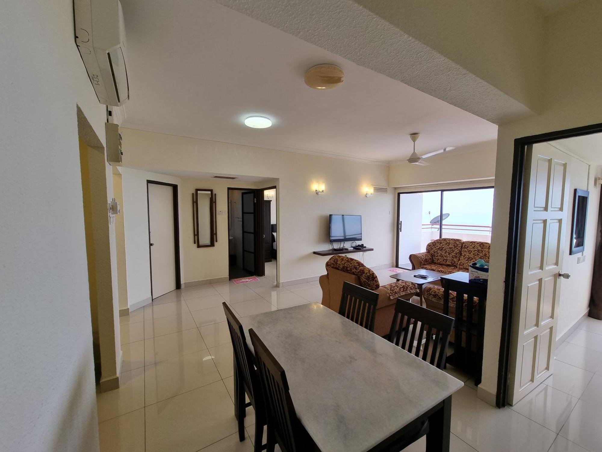 Aloka Seaview Apartment Batu Ferringhi Exterior photo