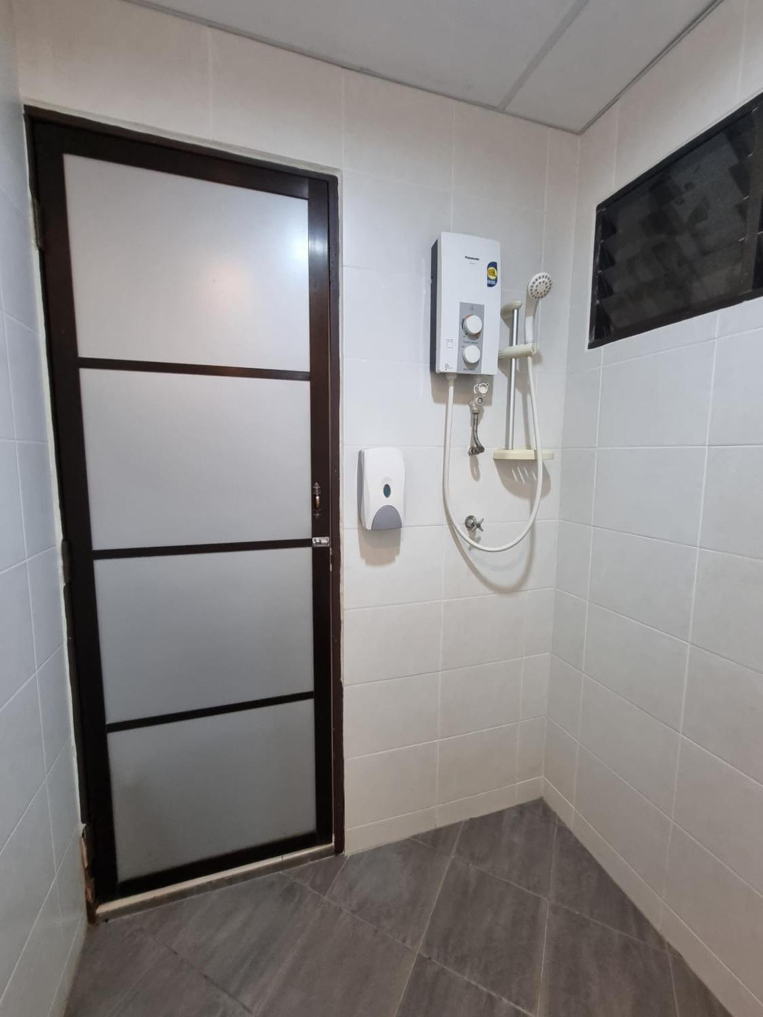 Aloka Seaview Apartment Batu Ferringhi Exterior photo