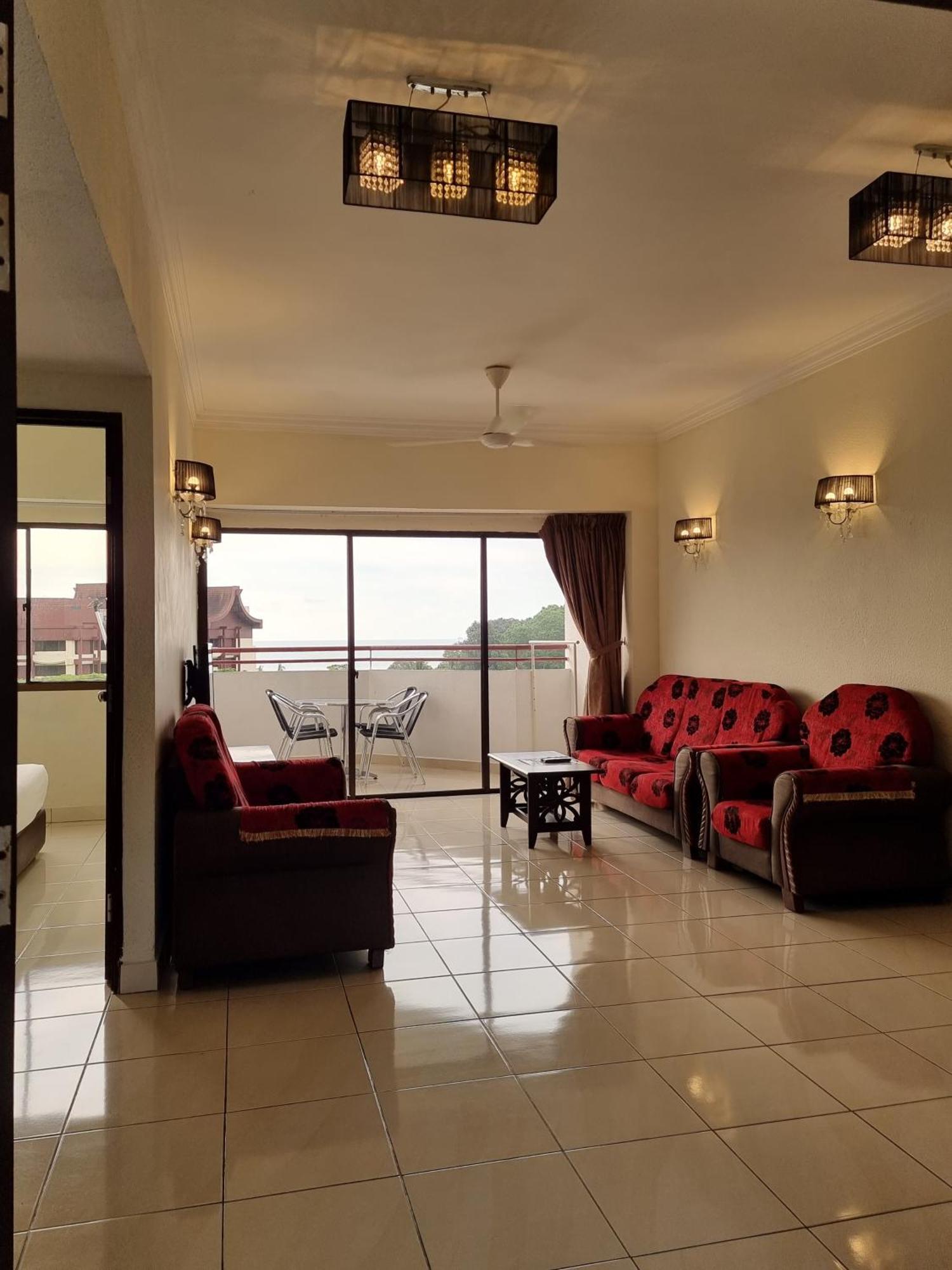 Aloka Seaview Apartment Batu Ferringhi Exterior photo